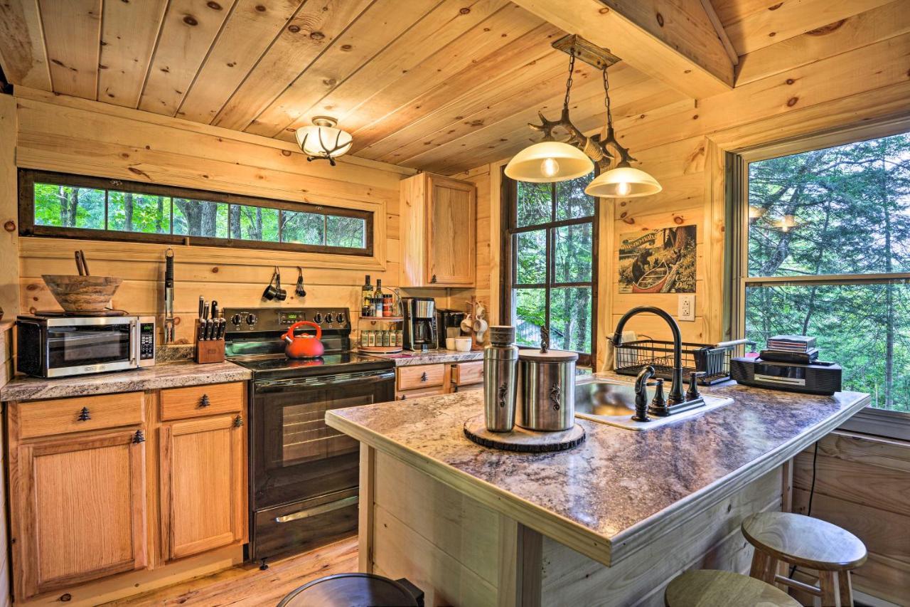 Adirondacks Cabin With Fire Pit On Otter Lake! Forestport Eksteriør billede